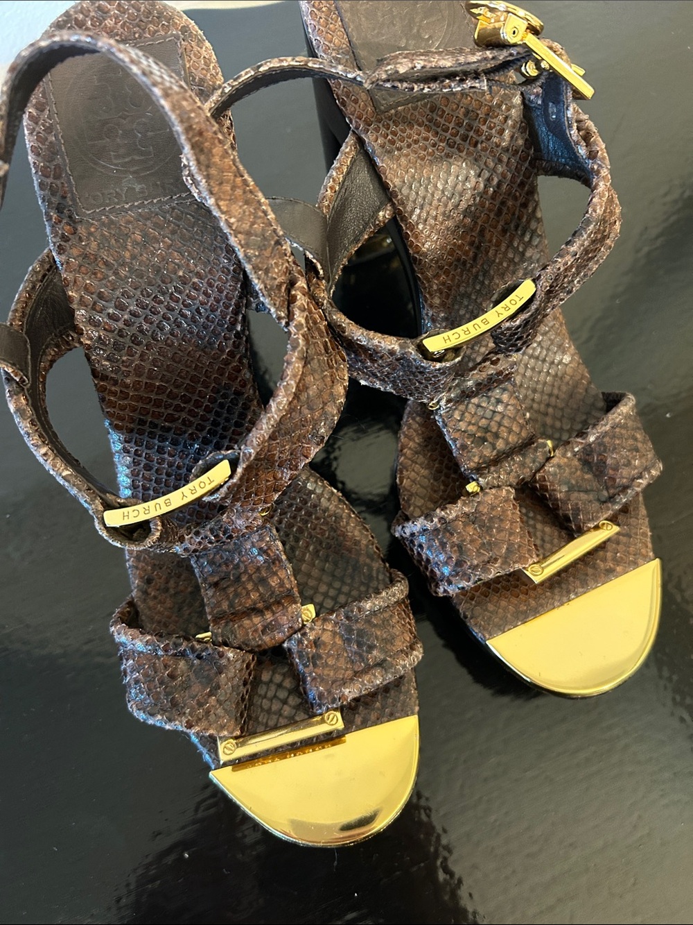 Tory Burch “Karmen” Snakeprint Sandals with Gold Hardware Size 8 - Picture 3 of 13